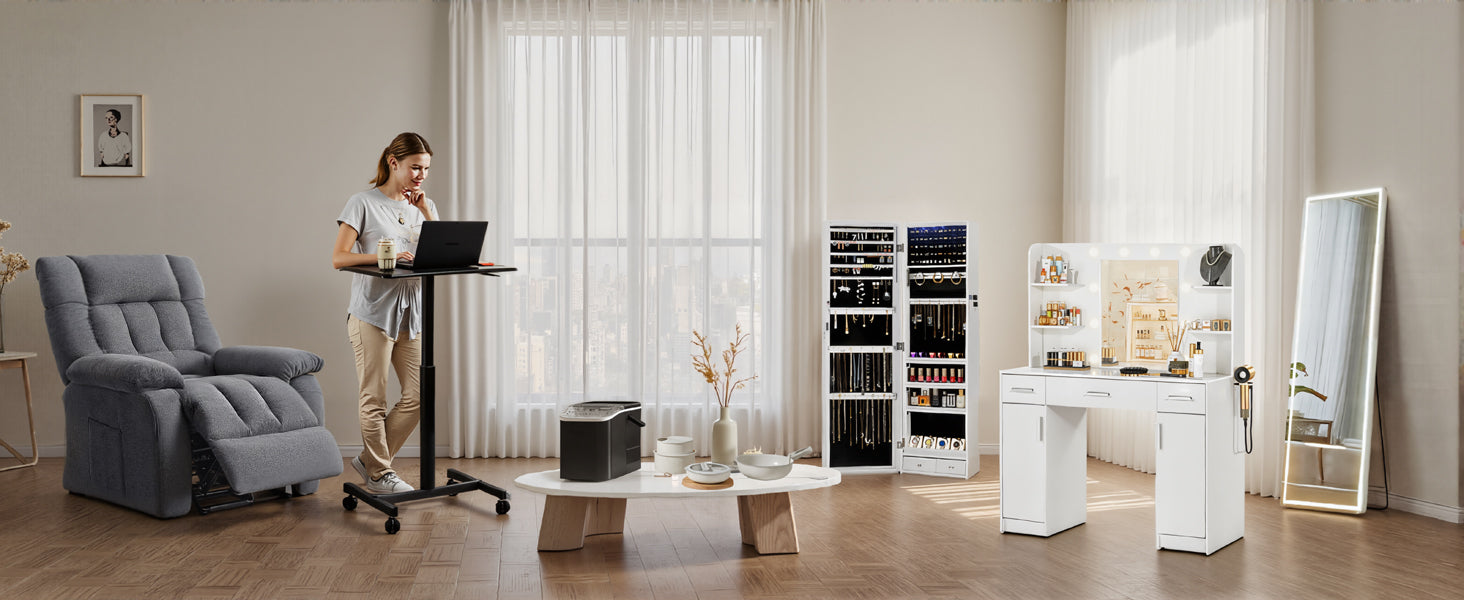 Wedding Registry Guide: Tips & Recommended Items